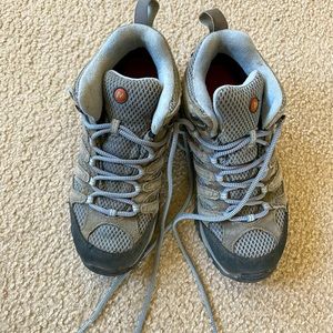 Merrel hiking boots